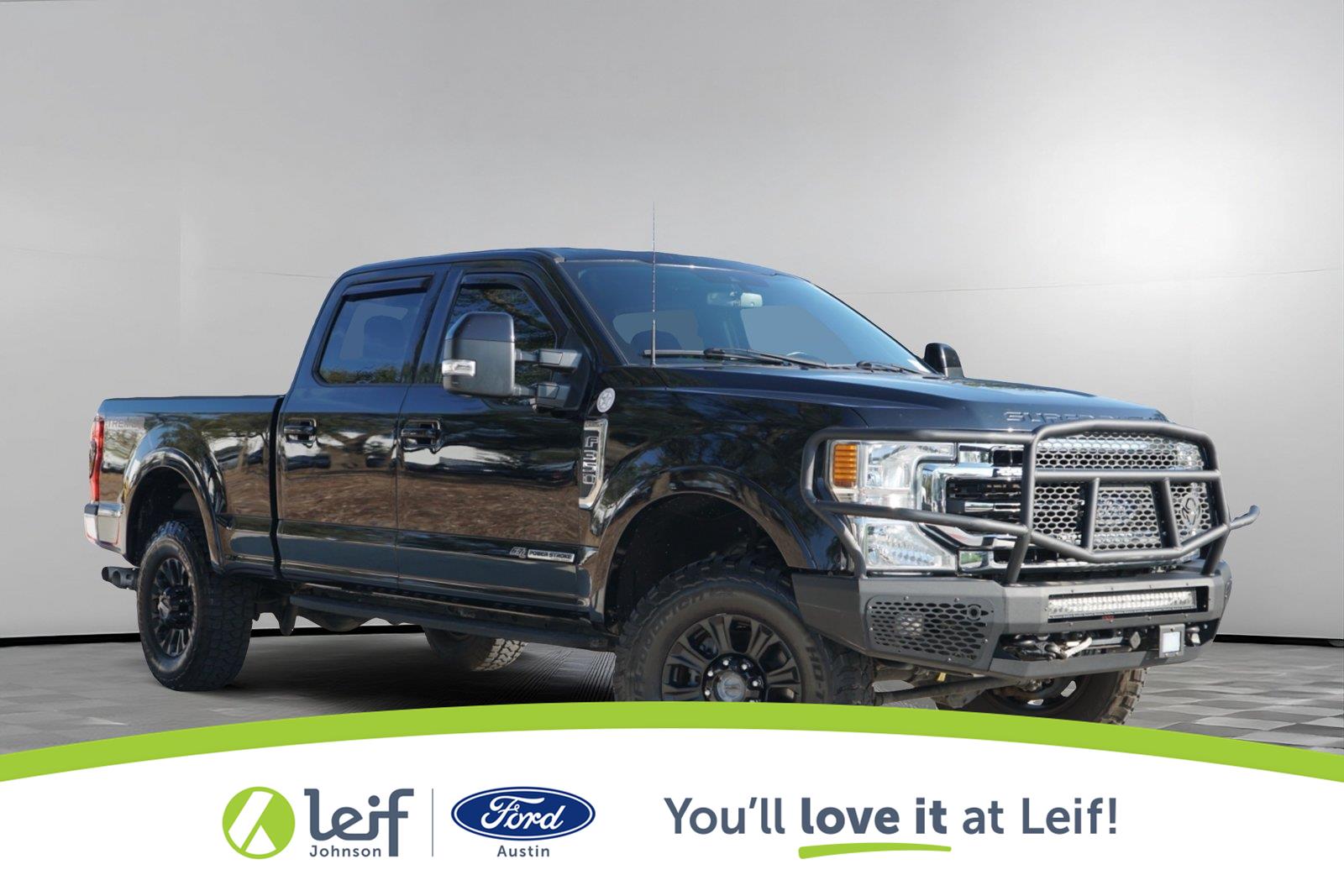 2022 Ford F-350 Super Duty Lariat Crew Cab 4WD