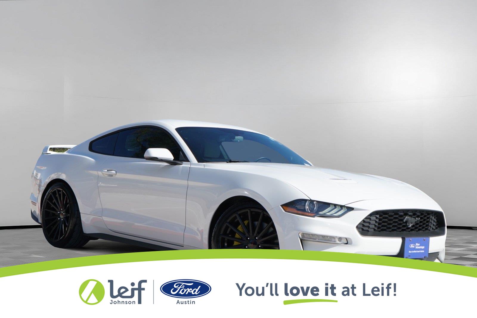 Oxford White 2018 Ford Mustang Coupe Rear-Wheel Drive Automatic