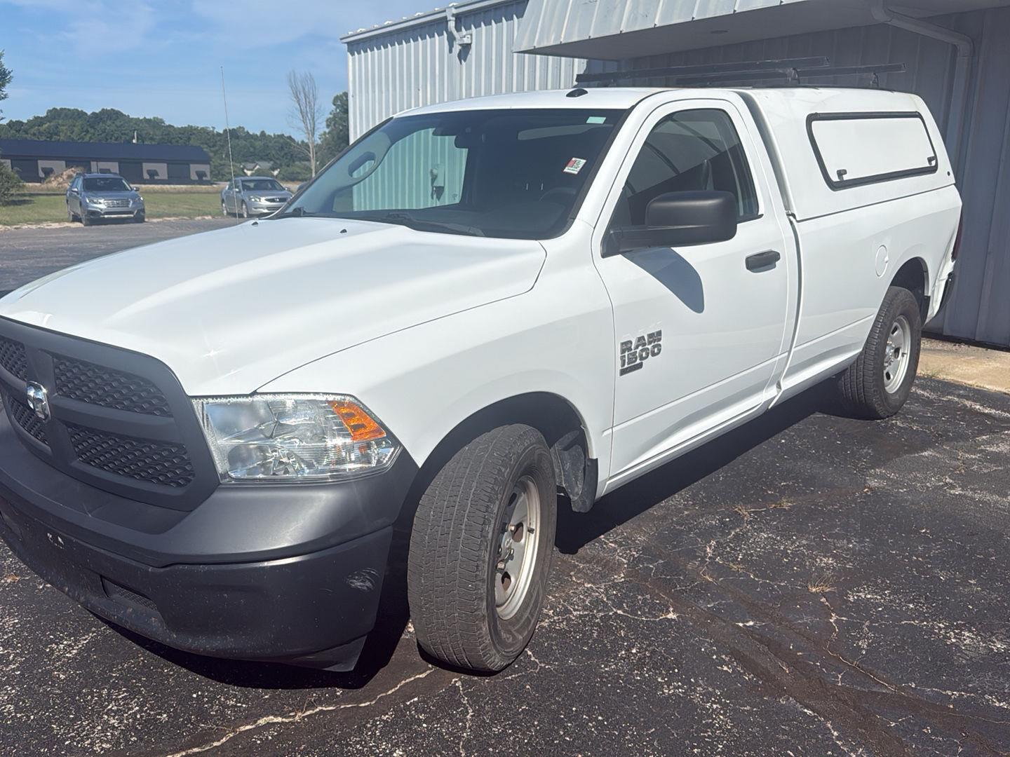 Bright White Clearcoat 2022 RAM 1500 Pickup Truck Four-Wheel Drive 8-Speed Automatic