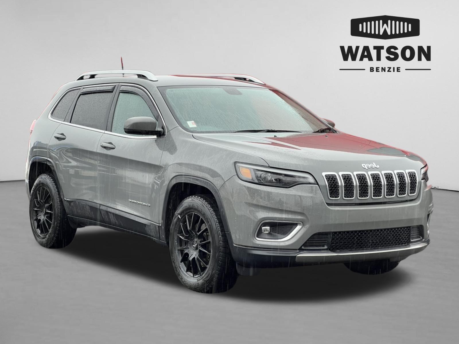 Sting-Gray Clearcoat 2020 Jeep Cherokee Limited 4WD SUV / Crossover Four-Wheel Drive 9-Speed Automatic