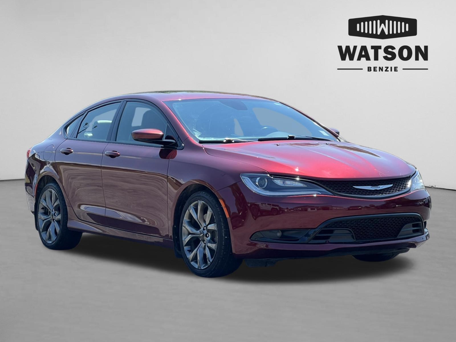  2016 Chrysler 200 S Sedan AWD   