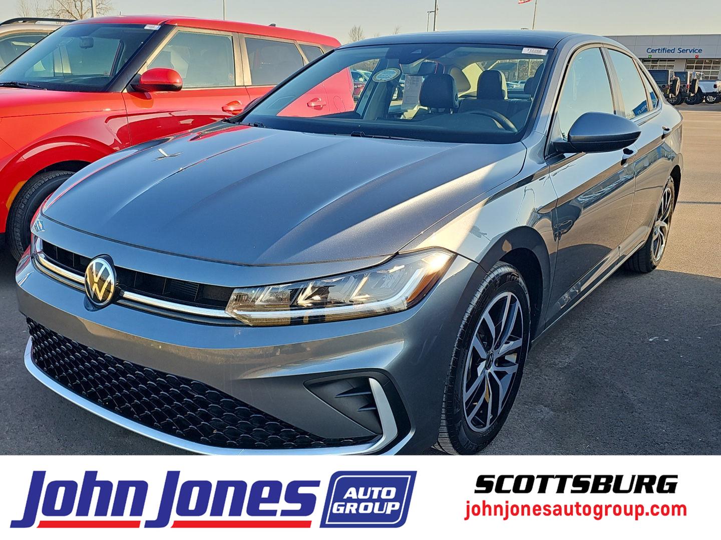 2025 Volkswagen Jetta SE FWD