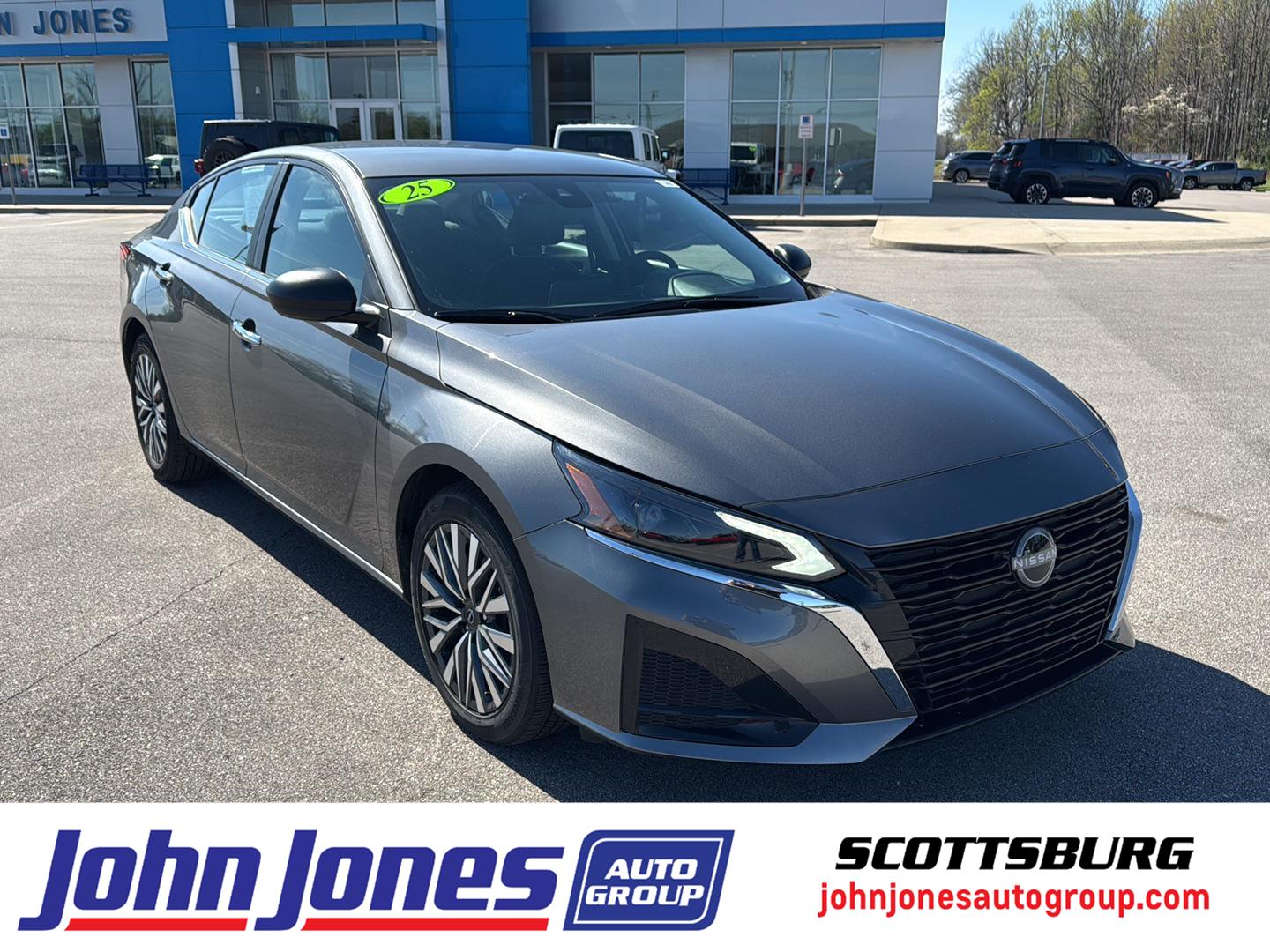 Gray (Gun Metallic) 2025 Nissan Altima 2.5 SV FWD Sedan Front-Wheel Drive Continuously Variable Transmission