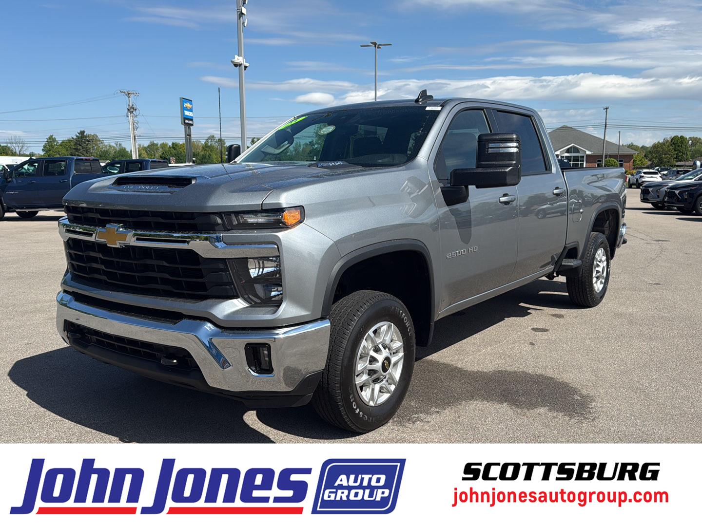 Sterling Gray Metallic 2025 Chevrolet Silverado 2500HD LT Crew Cab 4WD Pickup Truck Four-Wheel Drive Automatic