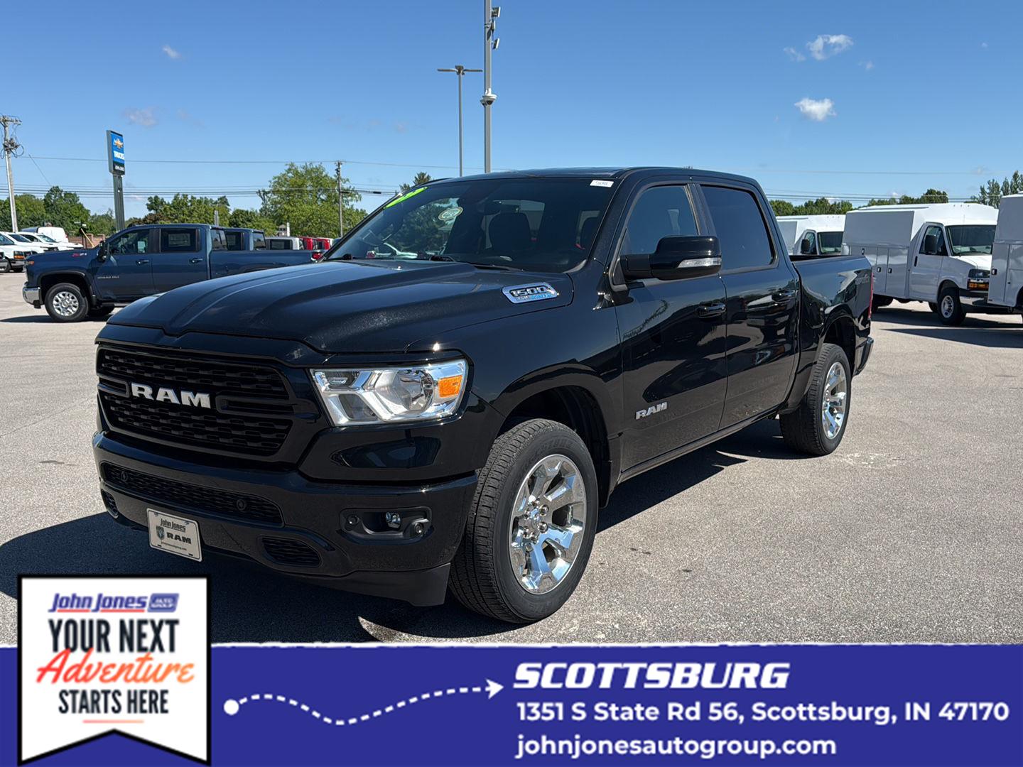 Diamond Black Crystal Pearlcoat 2022 RAM 1500 Pickup Truck Four-Wheel Drive 8-Speed Automatic