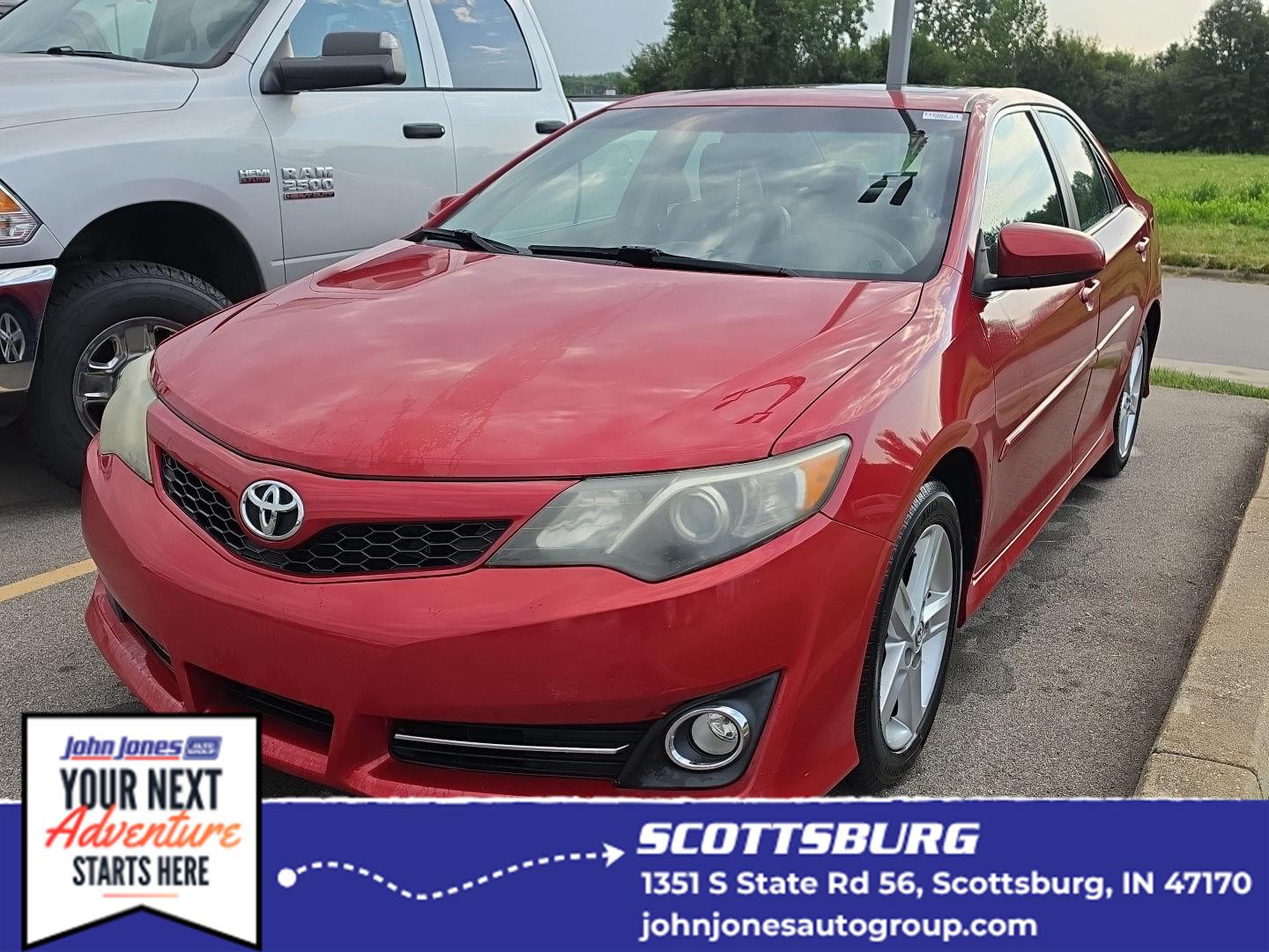 Barcelona Red Metallic 2013 Toyota Camry Sedan Front-Wheel Drive 6-Speed Automatic
