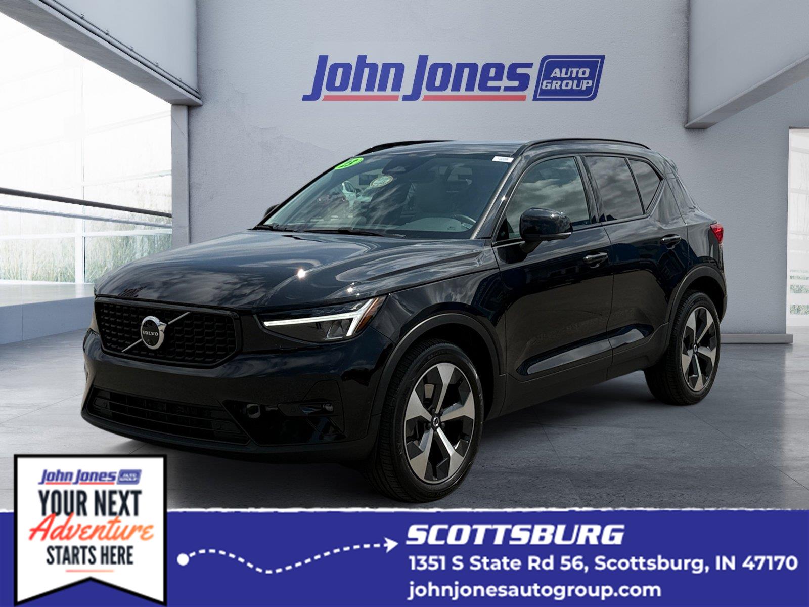 2023 Volvo XC40 B5 Plus Dark Theme AWD