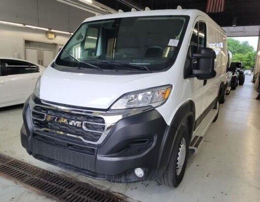 Bright White Clearcoat 2025 RAM ProMaster Van Front-Wheel Drive 9-Speed Automatic