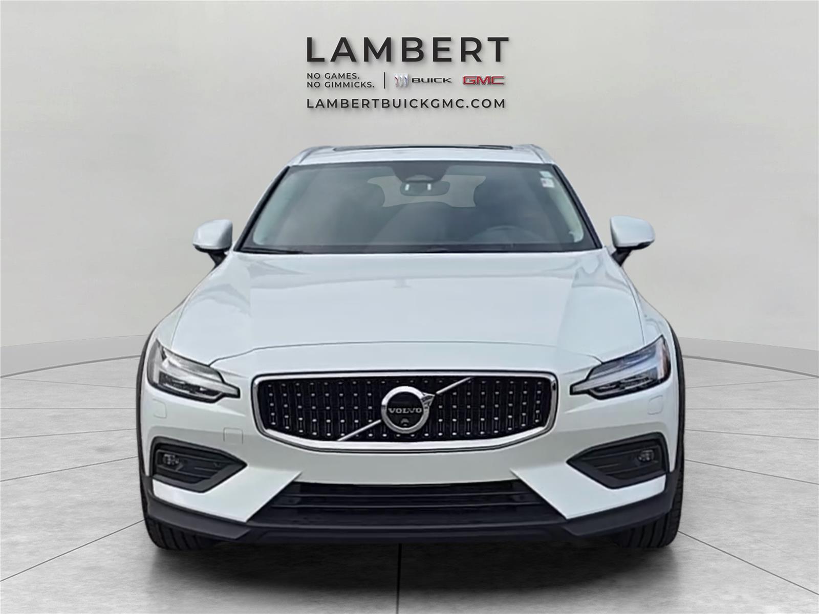 2025 Volvo V60 Cross Country B5 Plus AWD Wagon All-Wheel Drive Automatic