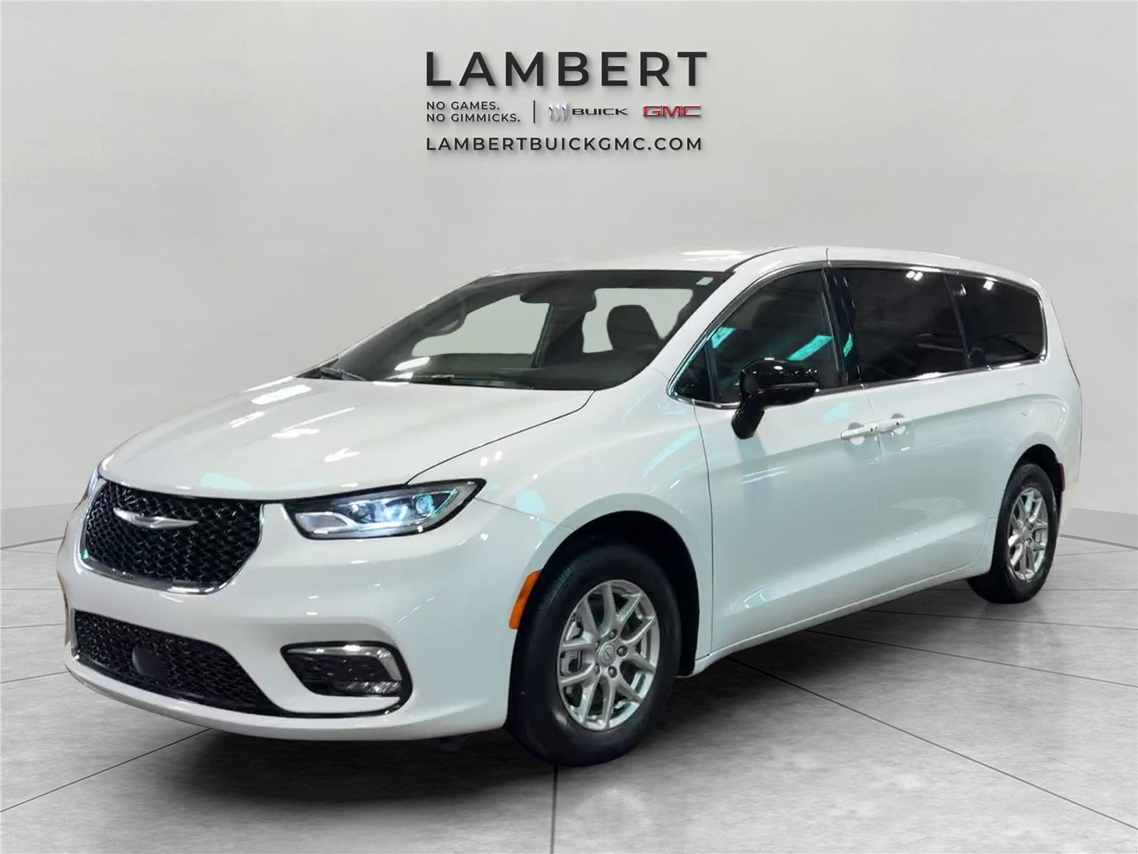 Bright White Clearcoat 2026 Chrysler Pacifica Select FWD Minivan Front-Wheel Drive 9-Speed Automatic