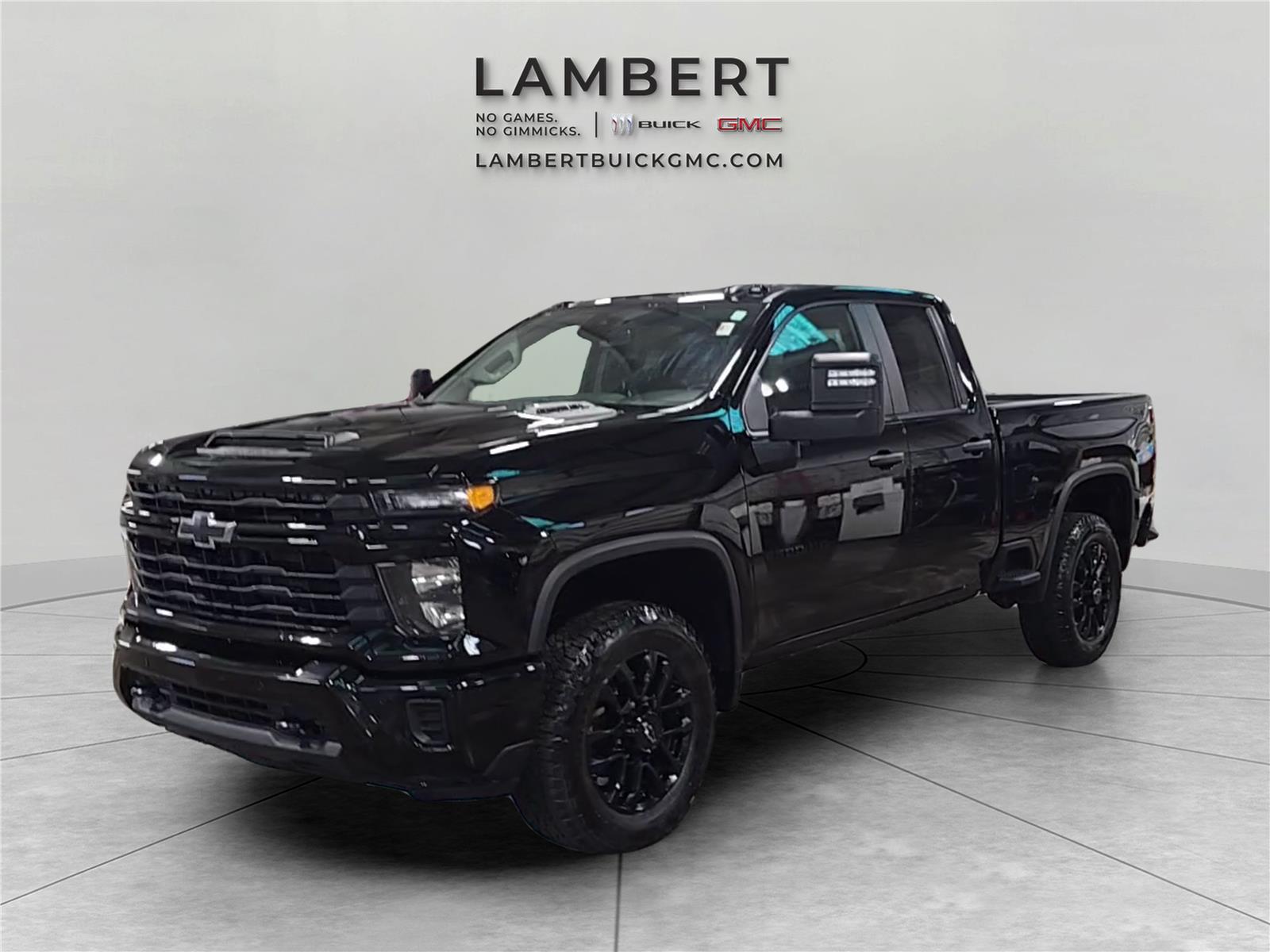 Black 2025 Chevrolet Silverado 2500HD Custom Double Cab 4WD Pickup Truck Four-Wheel Drive Automatic