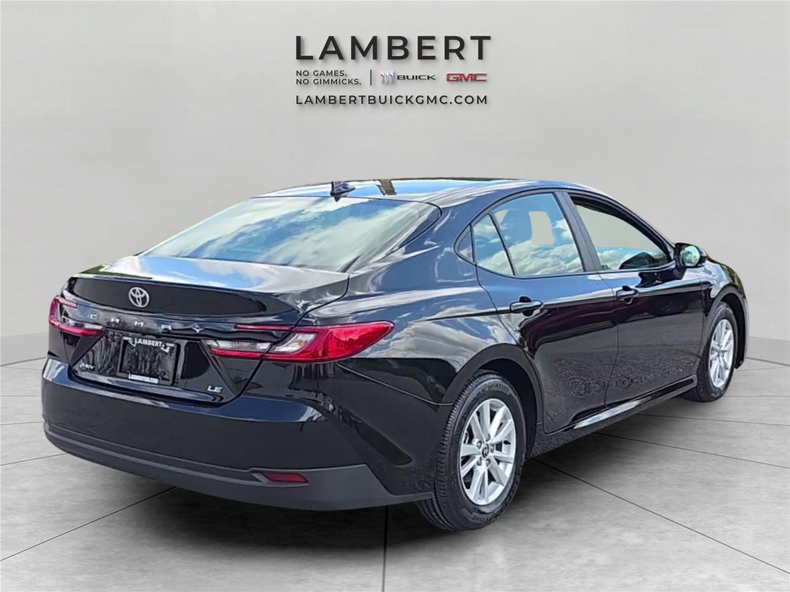 View vehicle photo 5