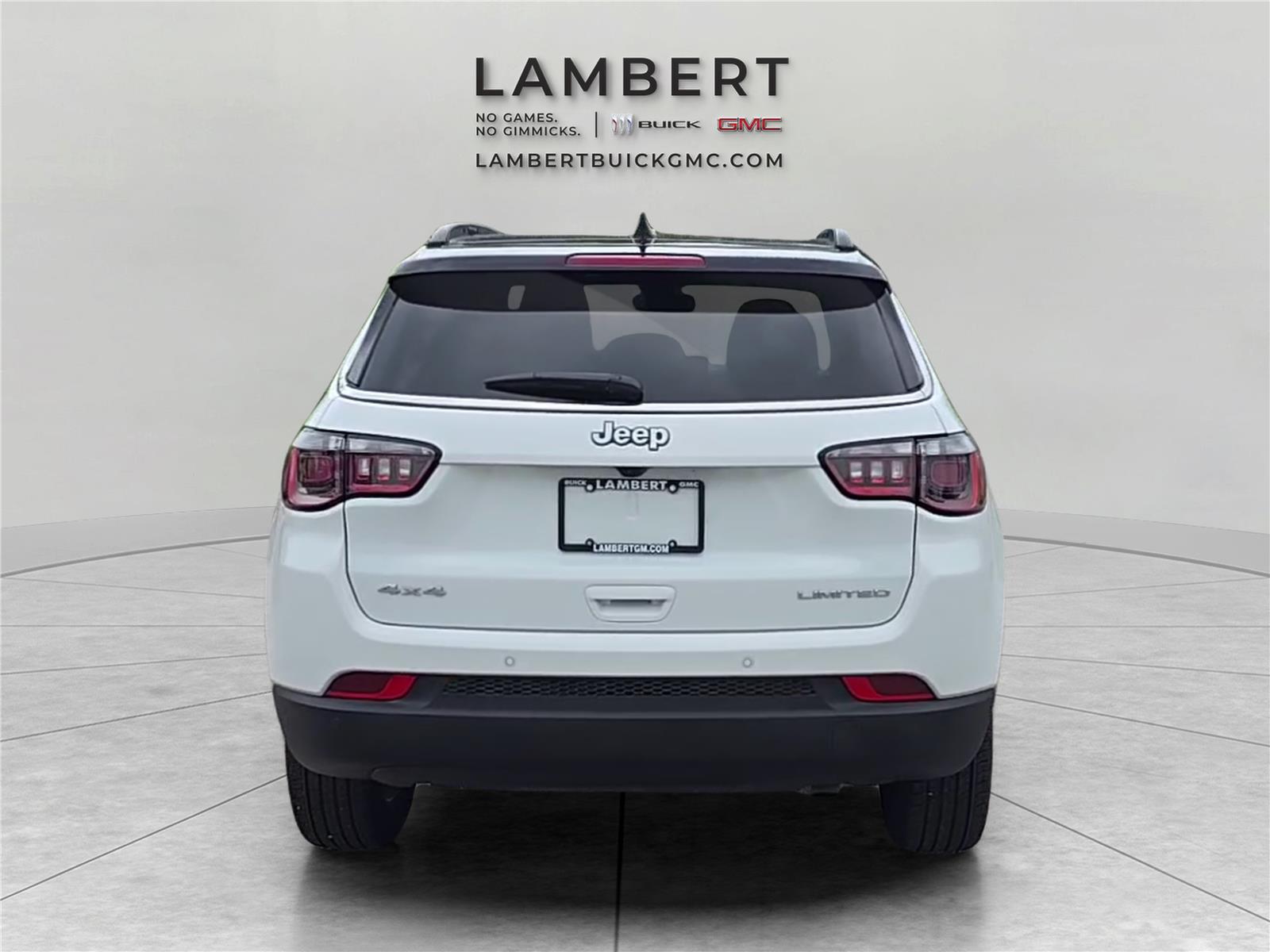 View vehicle photo 4