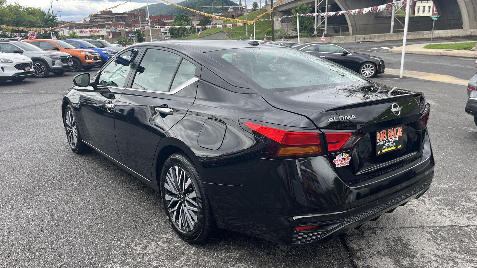 Queen City Motors