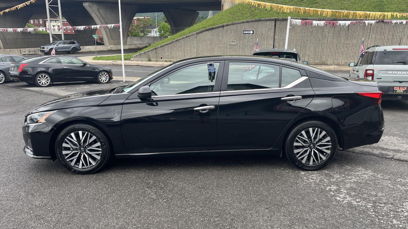 Queen City Motors