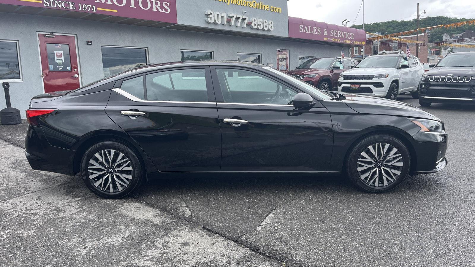 Queen City Motors