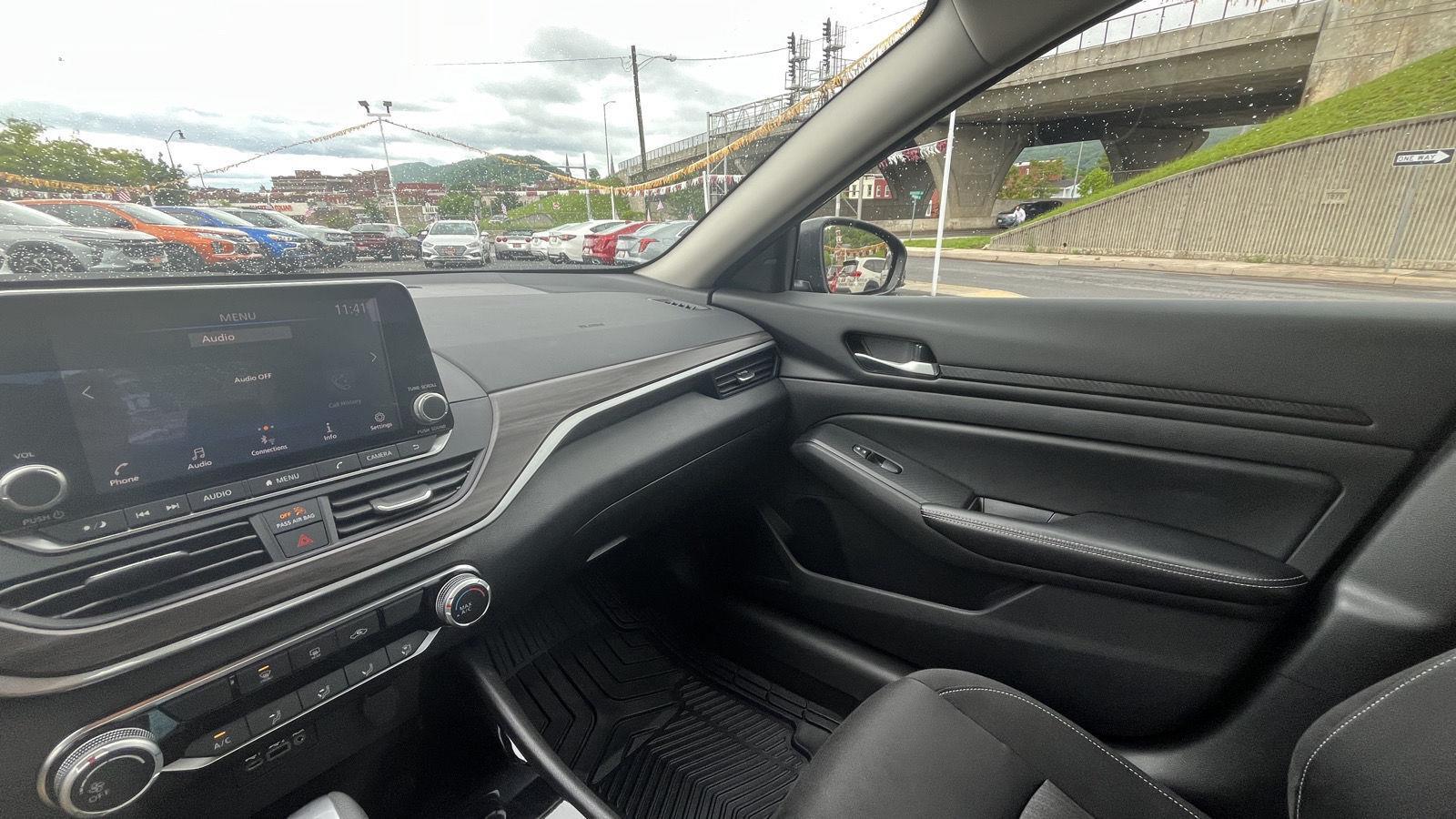 Queen City Motors