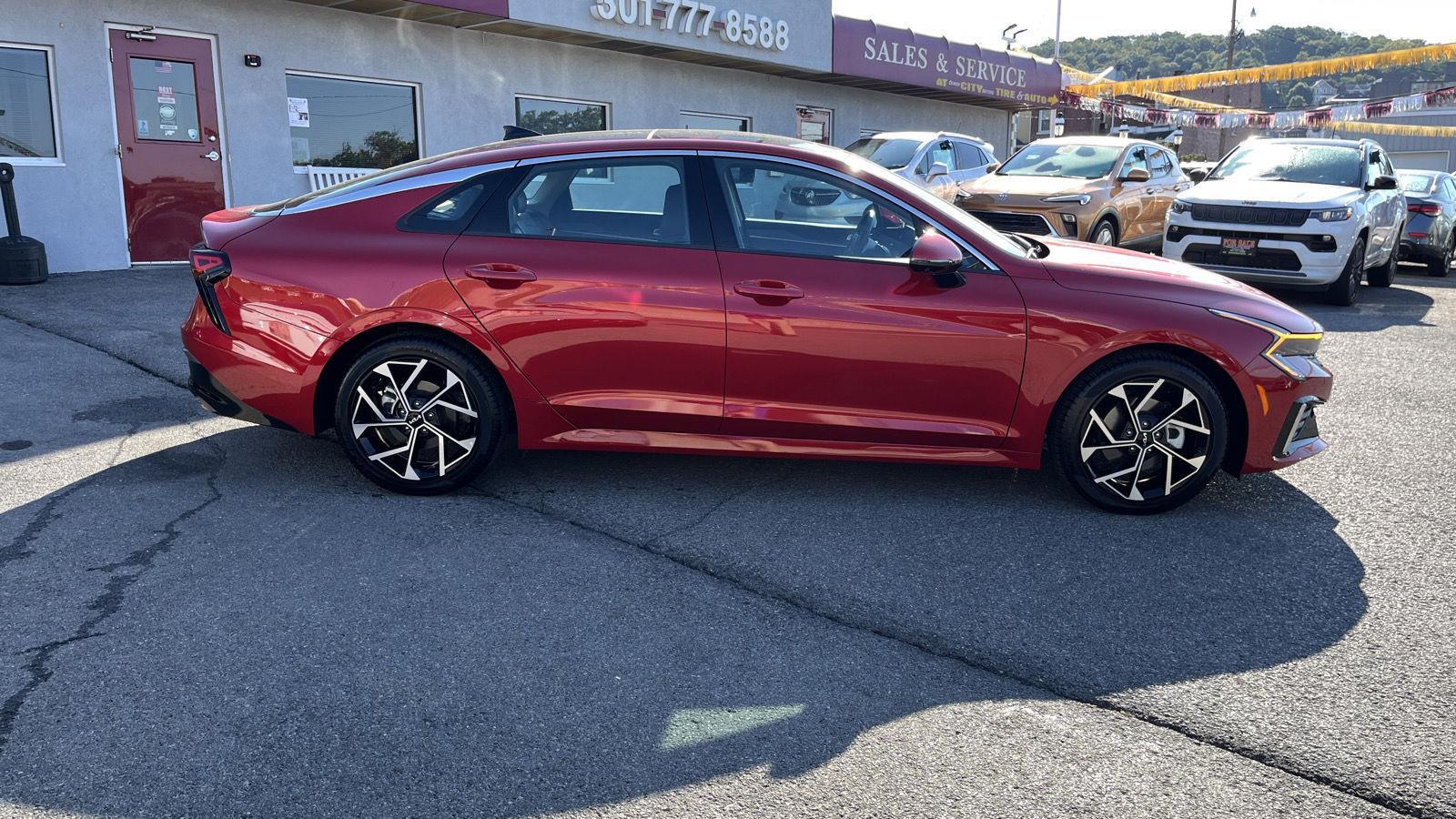 2025 Kia K5 EX's photo