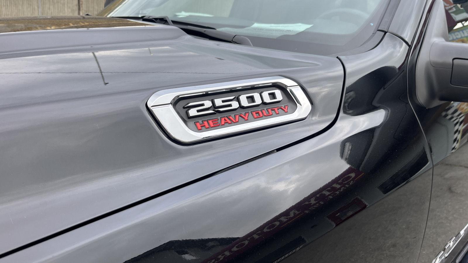 Queen City Motors