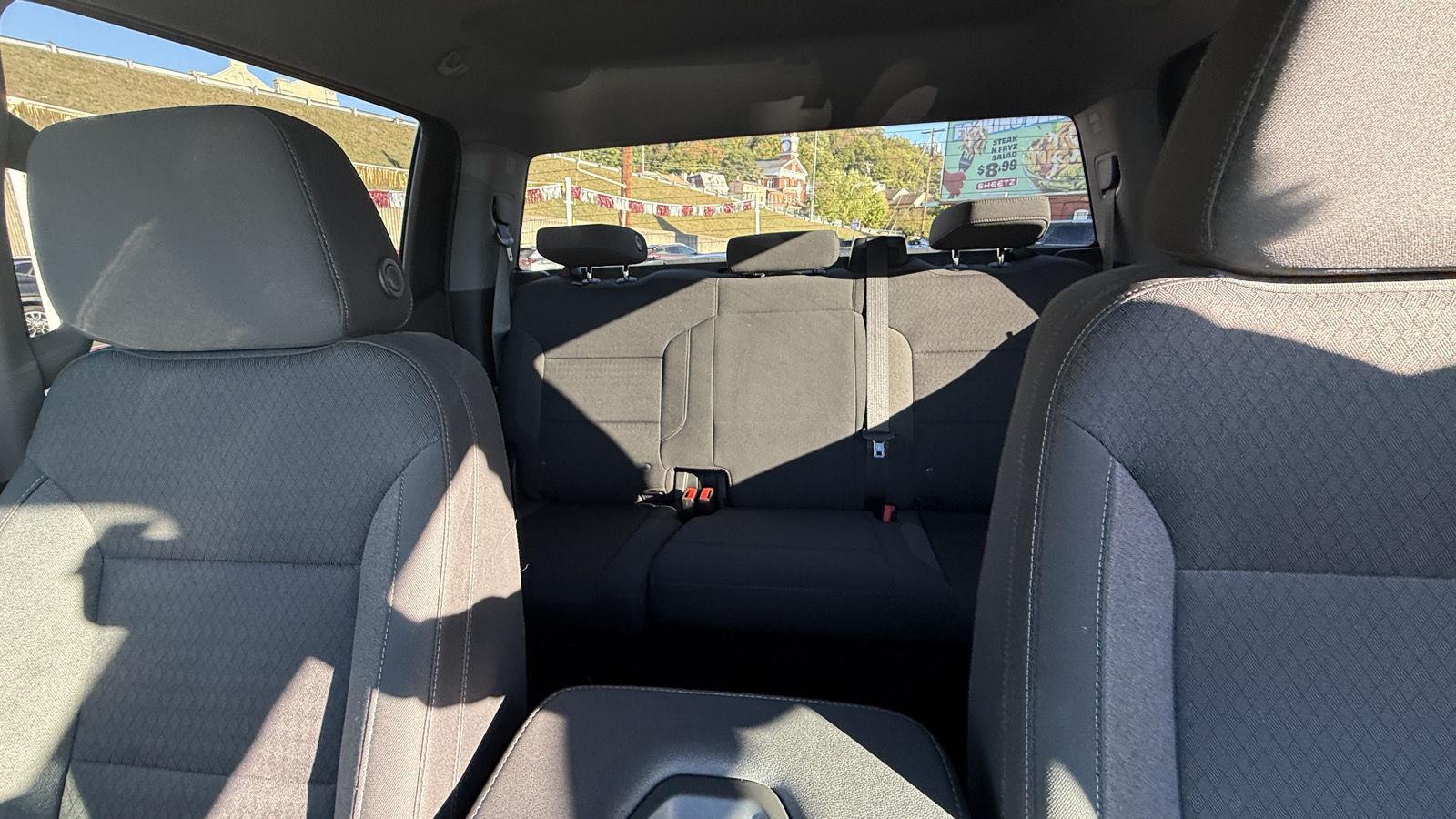 2022 Chevrolet Silverado 1500 RST - Photo 15