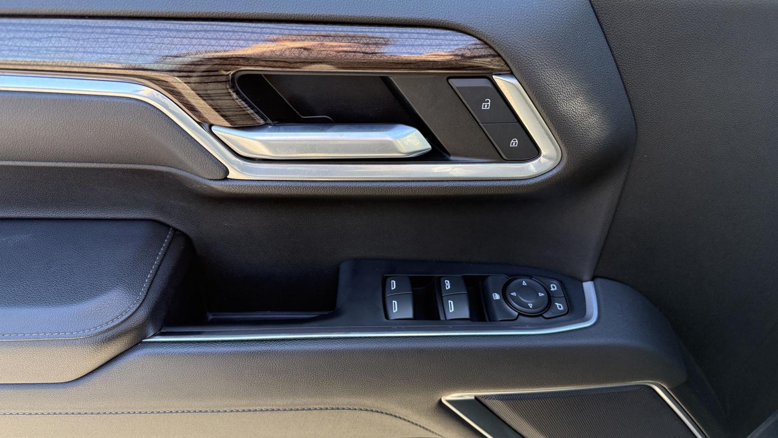 2022 Chevrolet Silverado 1500 RST - Photo 18