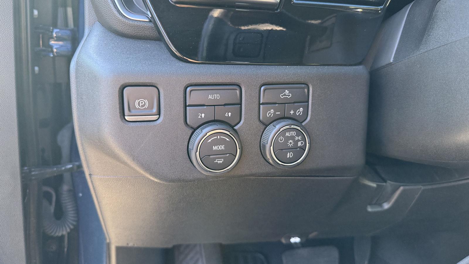 2022 Chevrolet Silverado 1500 RST - Photo 21