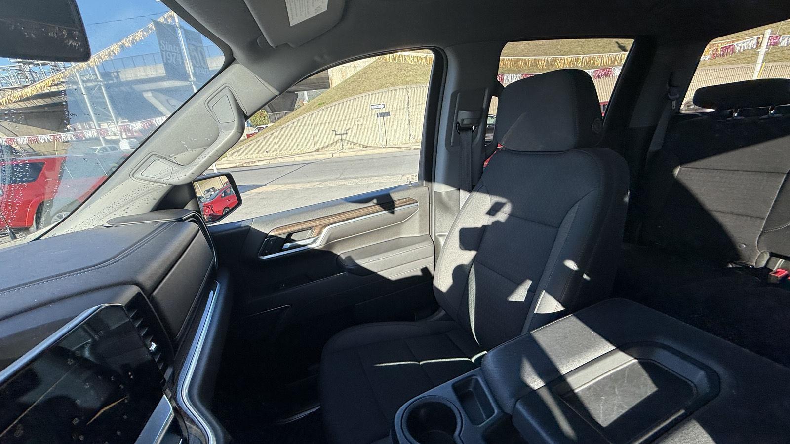 2022 Chevrolet Silverado 1500 RST - Photo 29