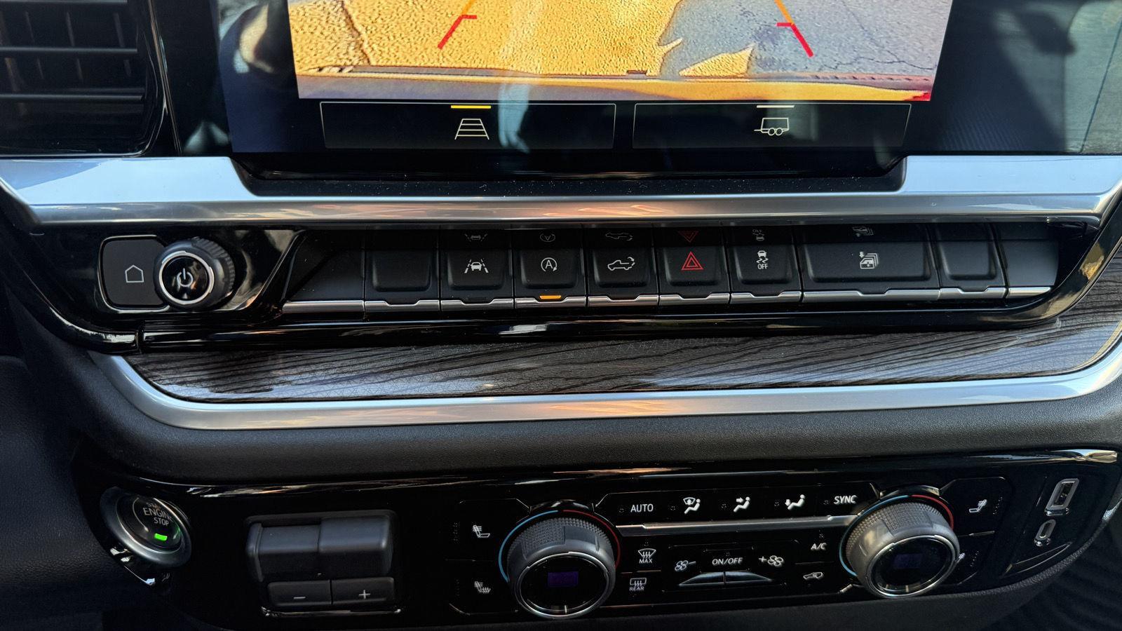 2022 Chevrolet Silverado 1500 RST - Photo 37