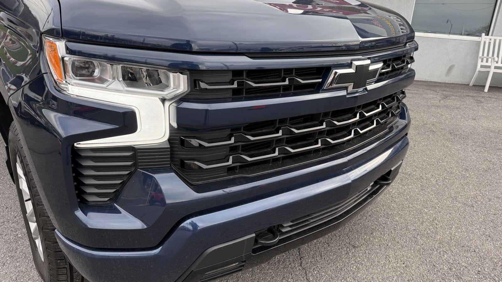 2022 Chevrolet Silverado 1500 RST - Photo 9