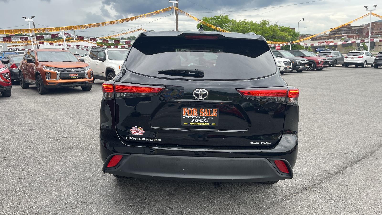 2021 Toyota Highlander XLE Queen City Motors