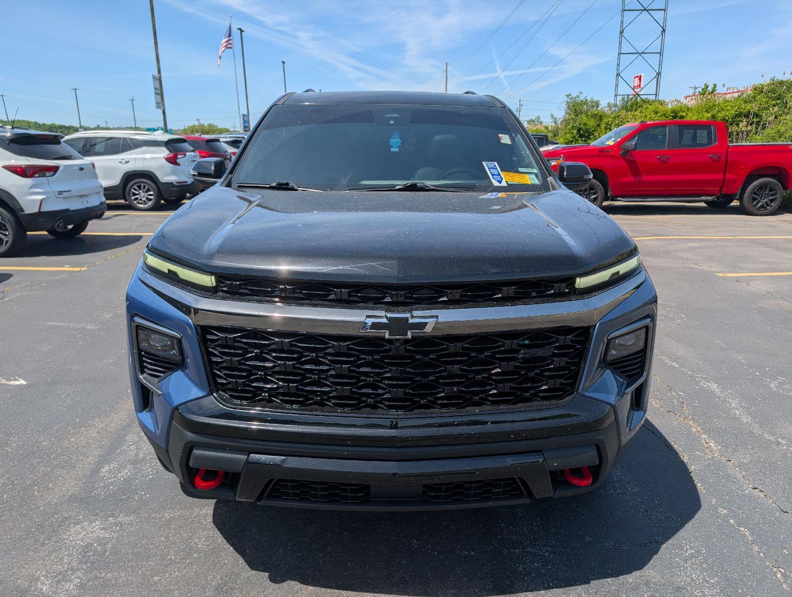 Used 2024 Lakeshore Blue Metallic Chevrolet AWD Z71 image 2