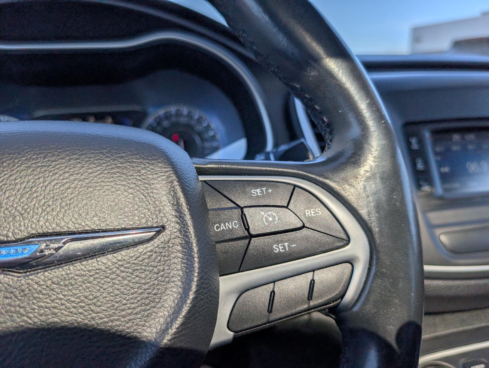 Used 2015 Black Clearcoat Chrysler Limited image 11