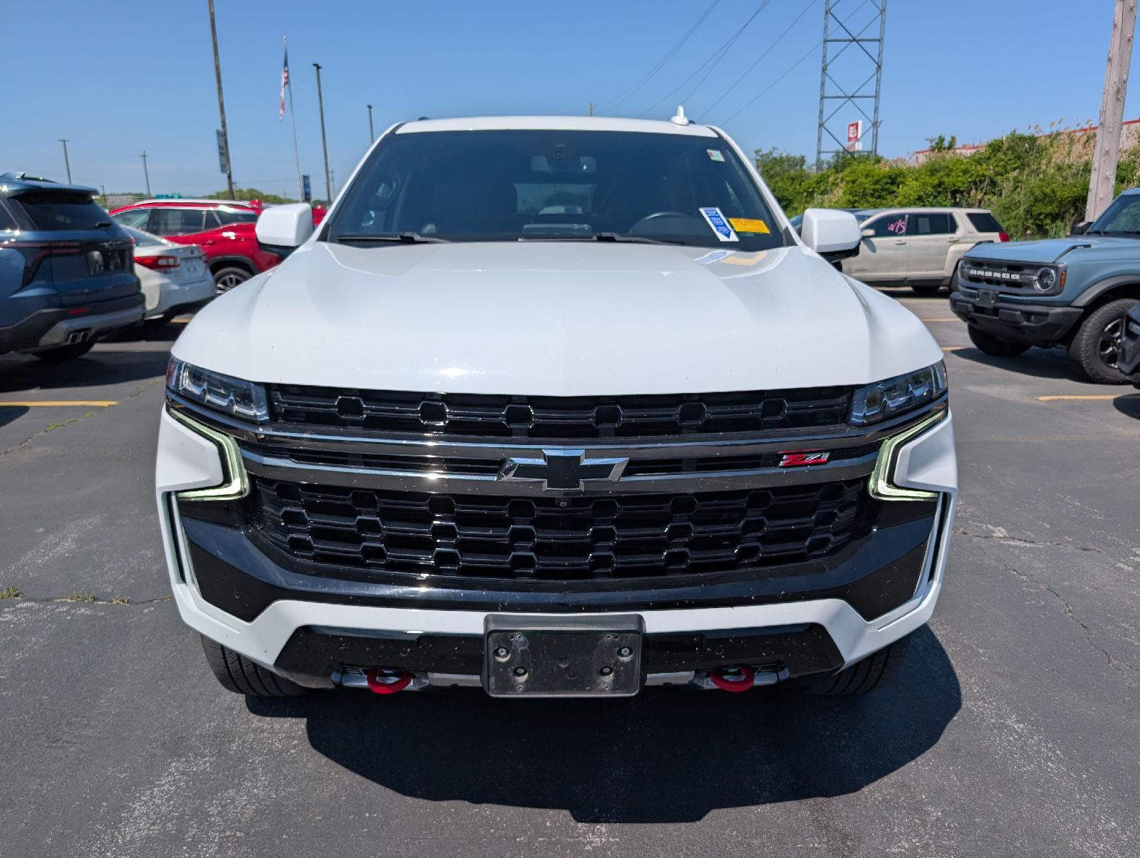 Used 2022 Summit White Chevrolet Z71 image 2