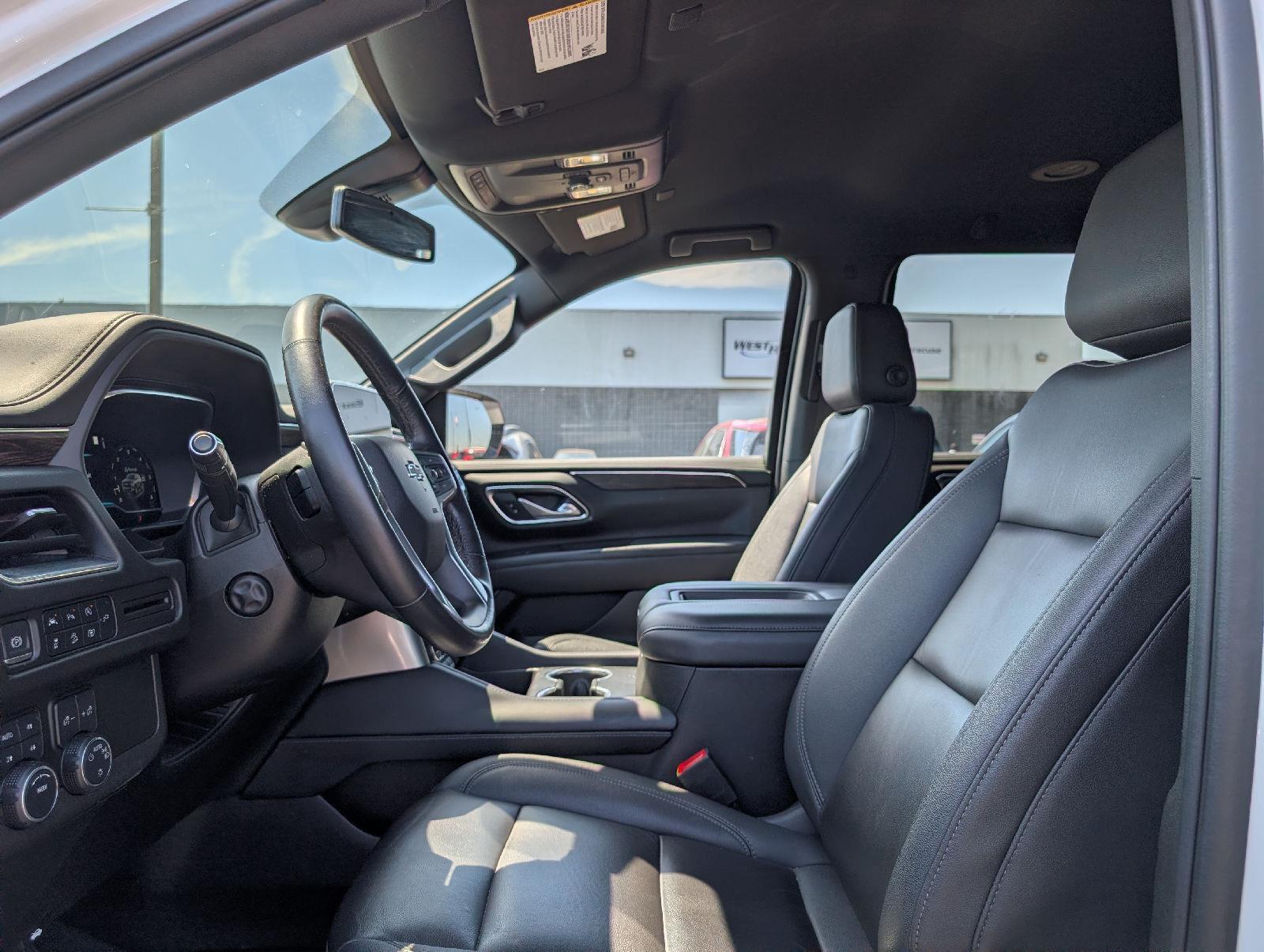 Used 2022 Summit White Chevrolet Z71 image 12