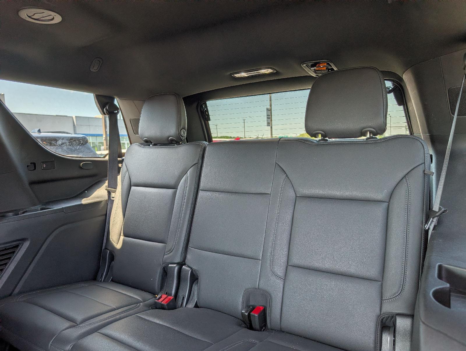 Used 2022 Summit White Chevrolet Z71 image 14