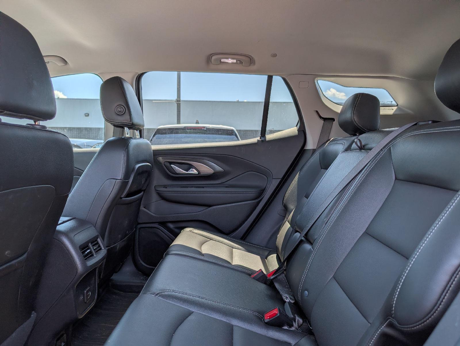 Used 2024 Volcanic Red Tintcoat GMC SLT image 9