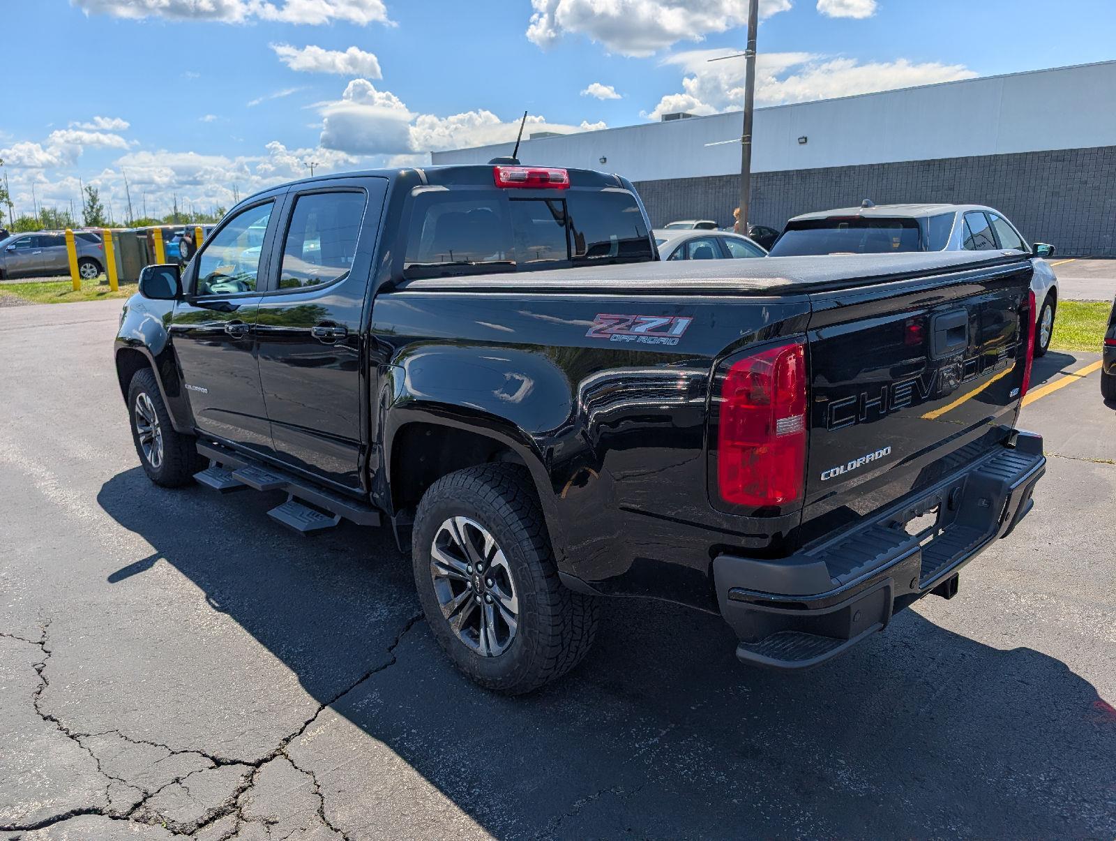 Used 2022 Black Chevrolet 4WD Z71 image 5