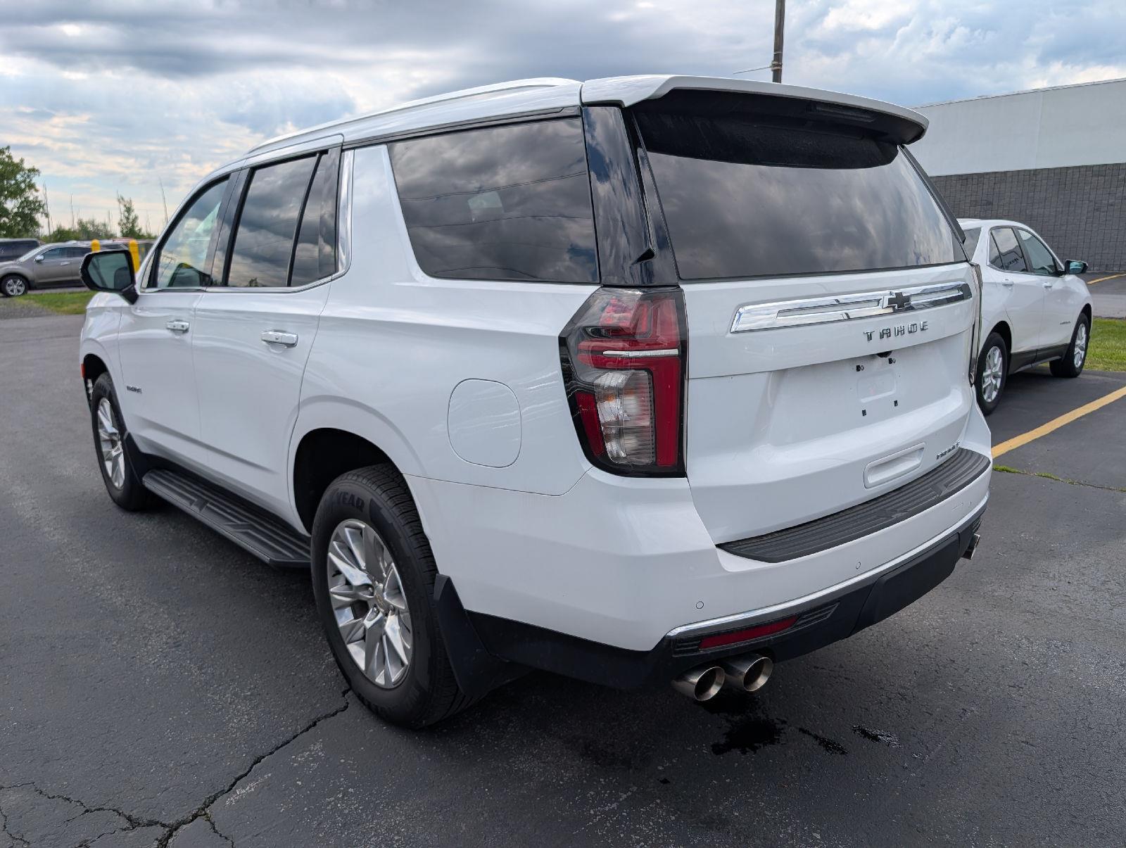 Used 2023 Summit White Chevrolet  image 5