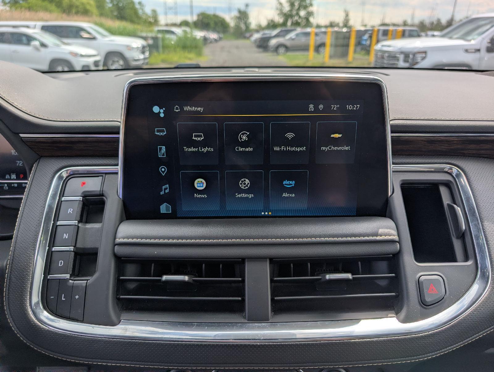 Used 2023 Summit White Chevrolet  image 15