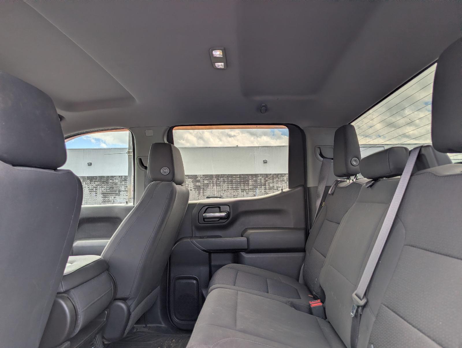 Used 2019 Black Chevrolet Custom image 10