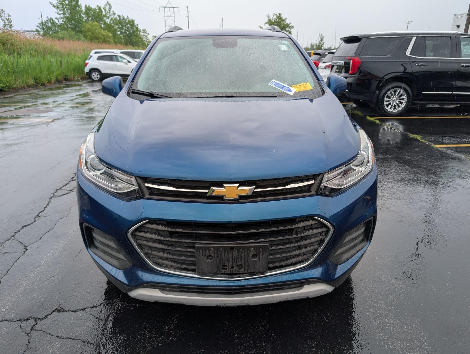 Used 2019 Pacific Blue Metallic Chevrolet LT image 2