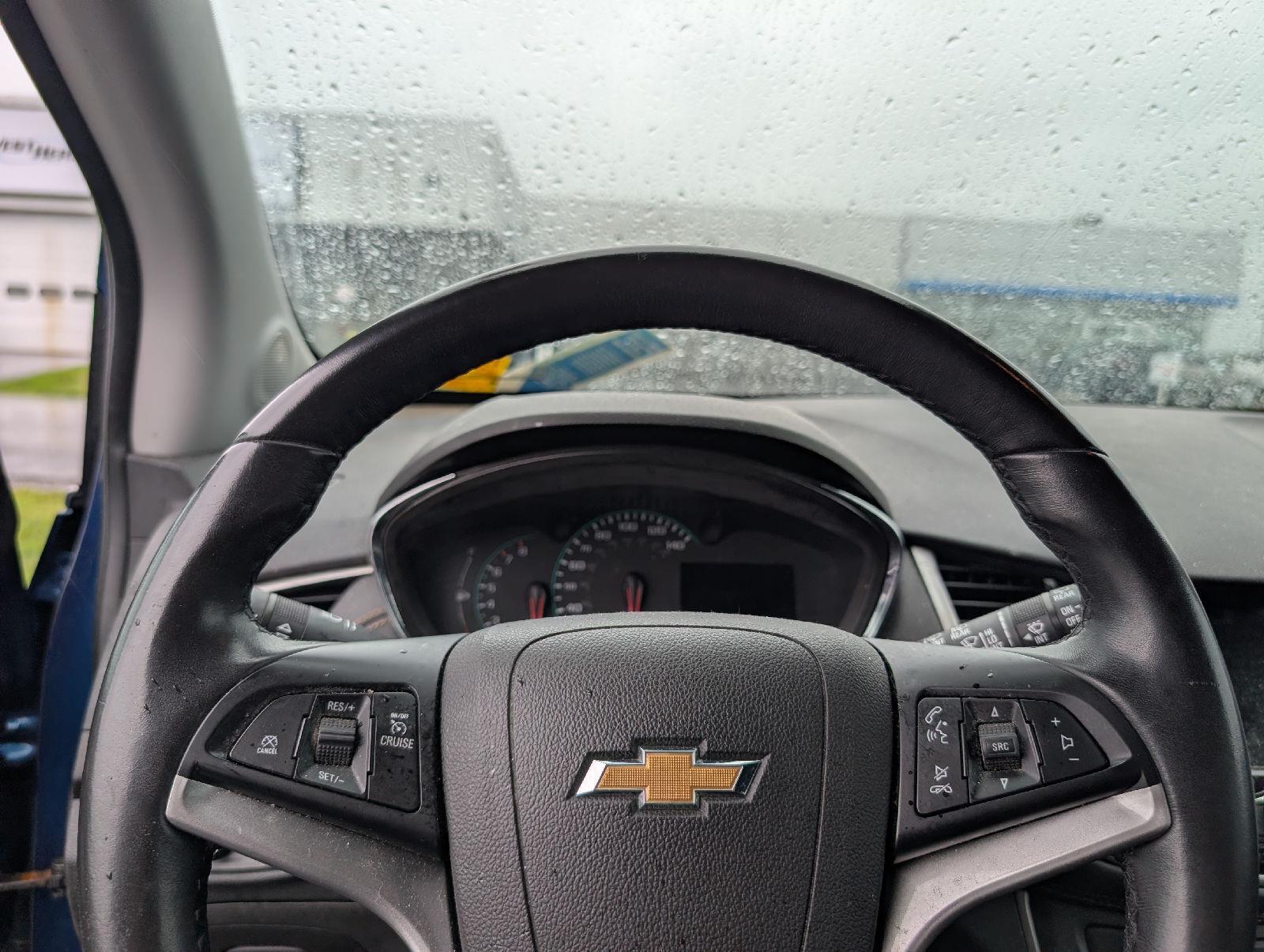 Used 2019 Pacific Blue Metallic Chevrolet LT image 11