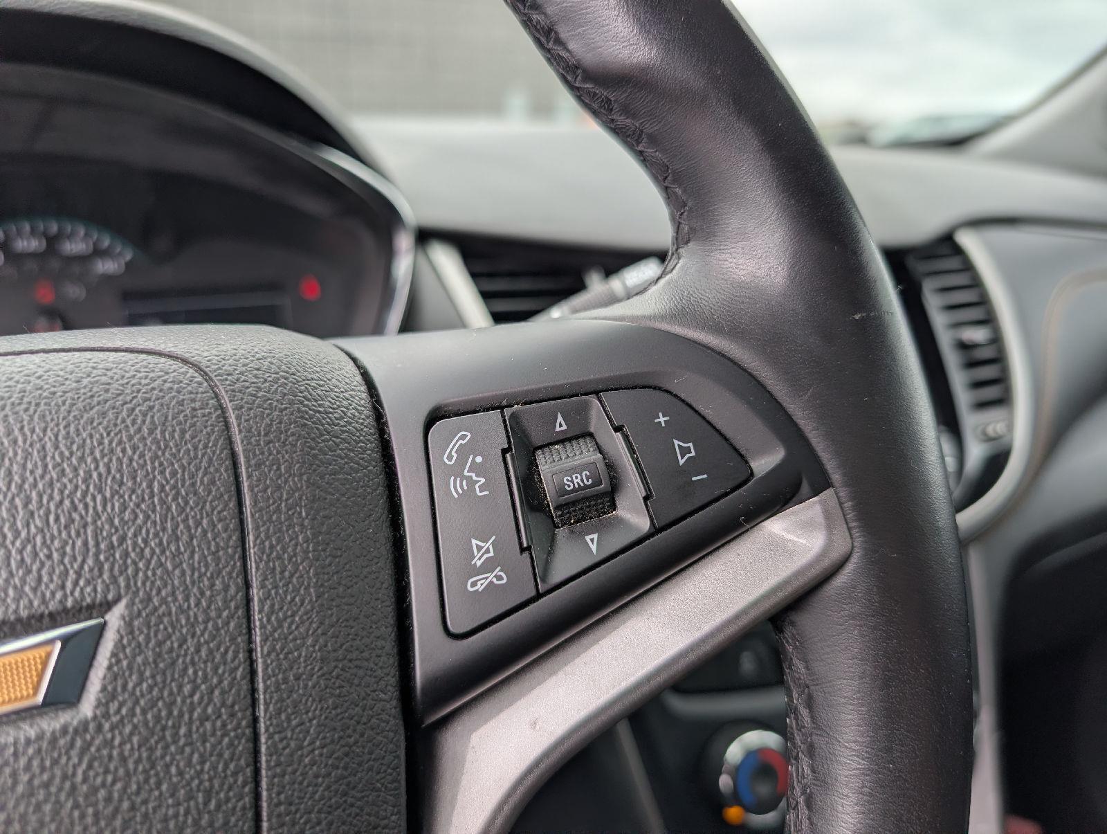 Used 2019 Pacific Blue Metallic Chevrolet LT image 14