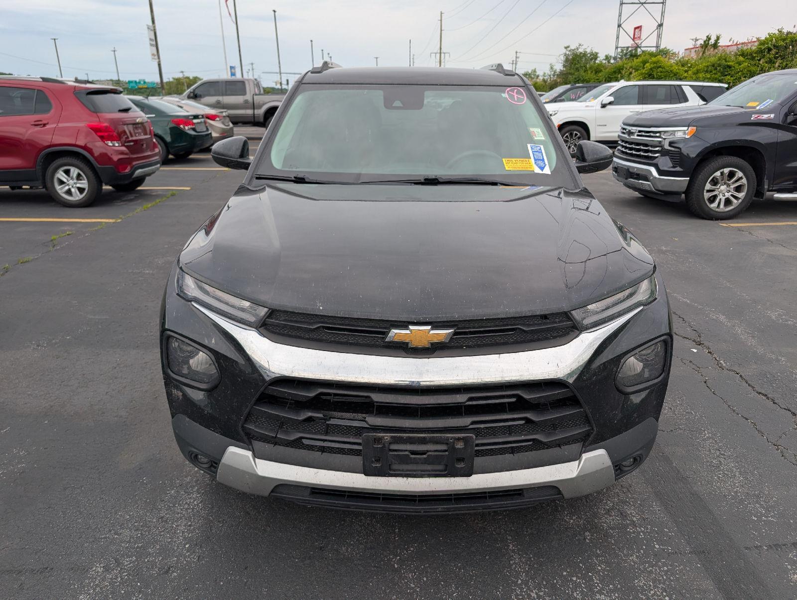 Used 2023 Mosaic Black Metallic Chevrolet LT image 2