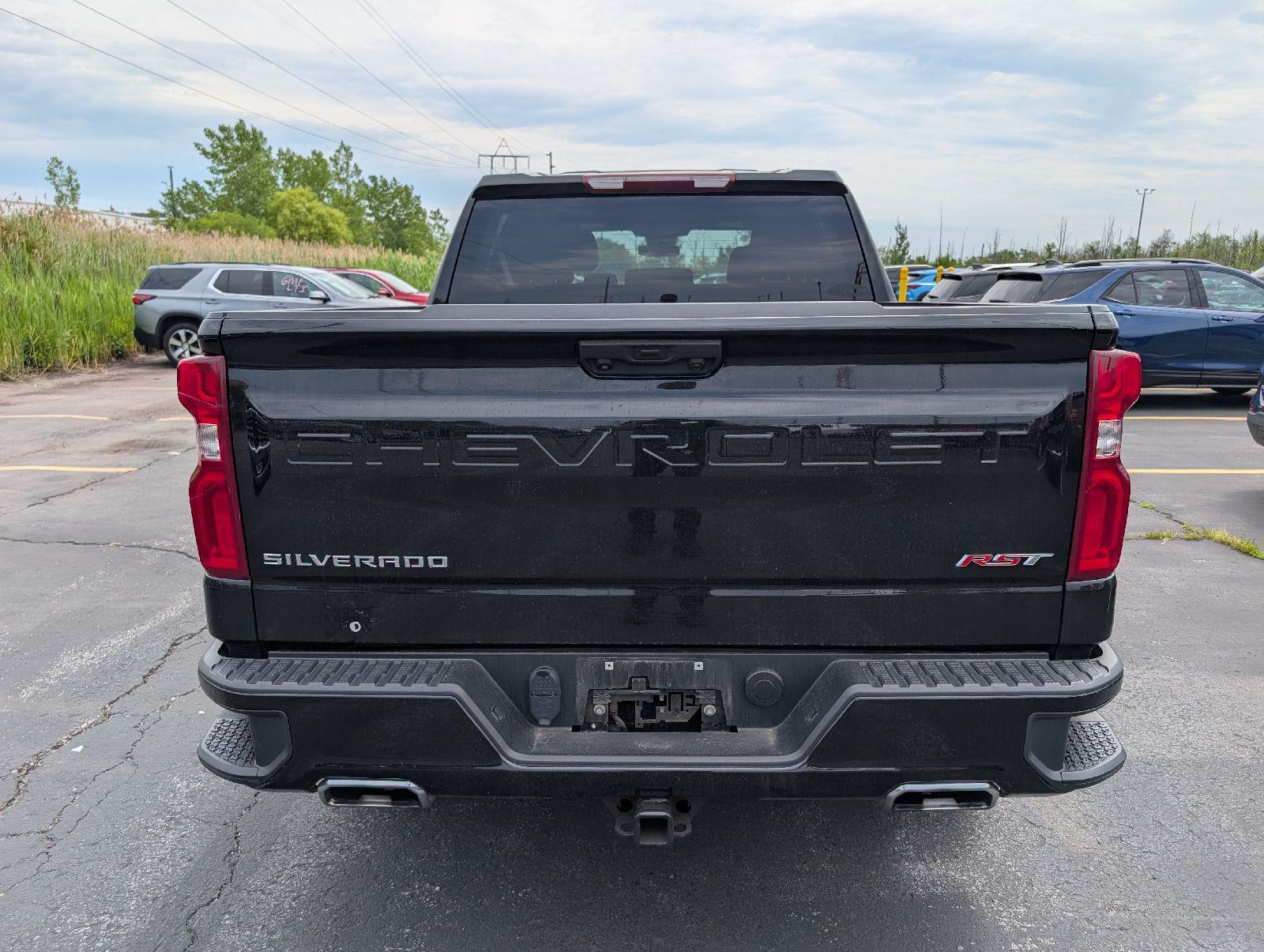 Used 2023 Black Chevrolet RST image 6