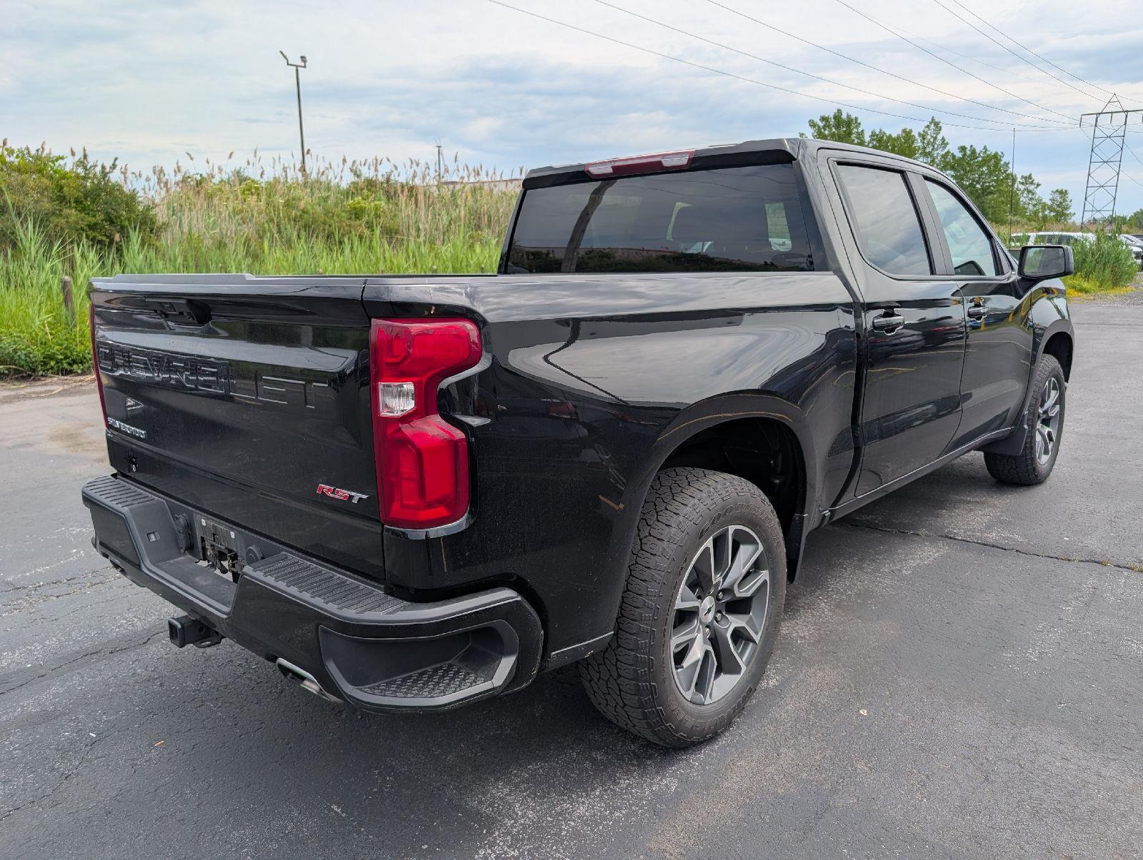 Used 2023 Black Chevrolet RST image 7