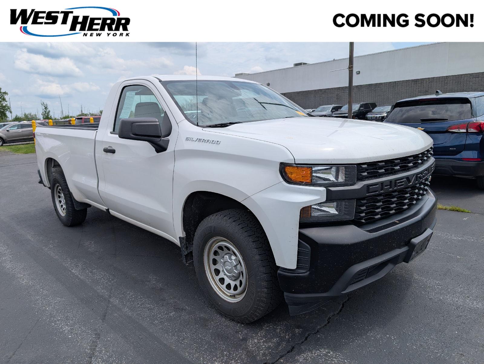 Summit White 2019 Chevrolet Silverado 1500 Pickup Truck 4X2 6-Speed Automatic