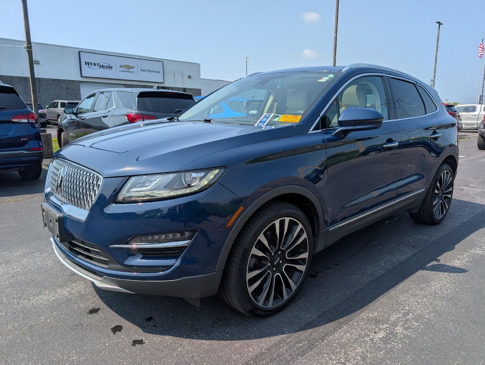 Used 2019 Rhapsody Blue Lincoln Reserve image 4