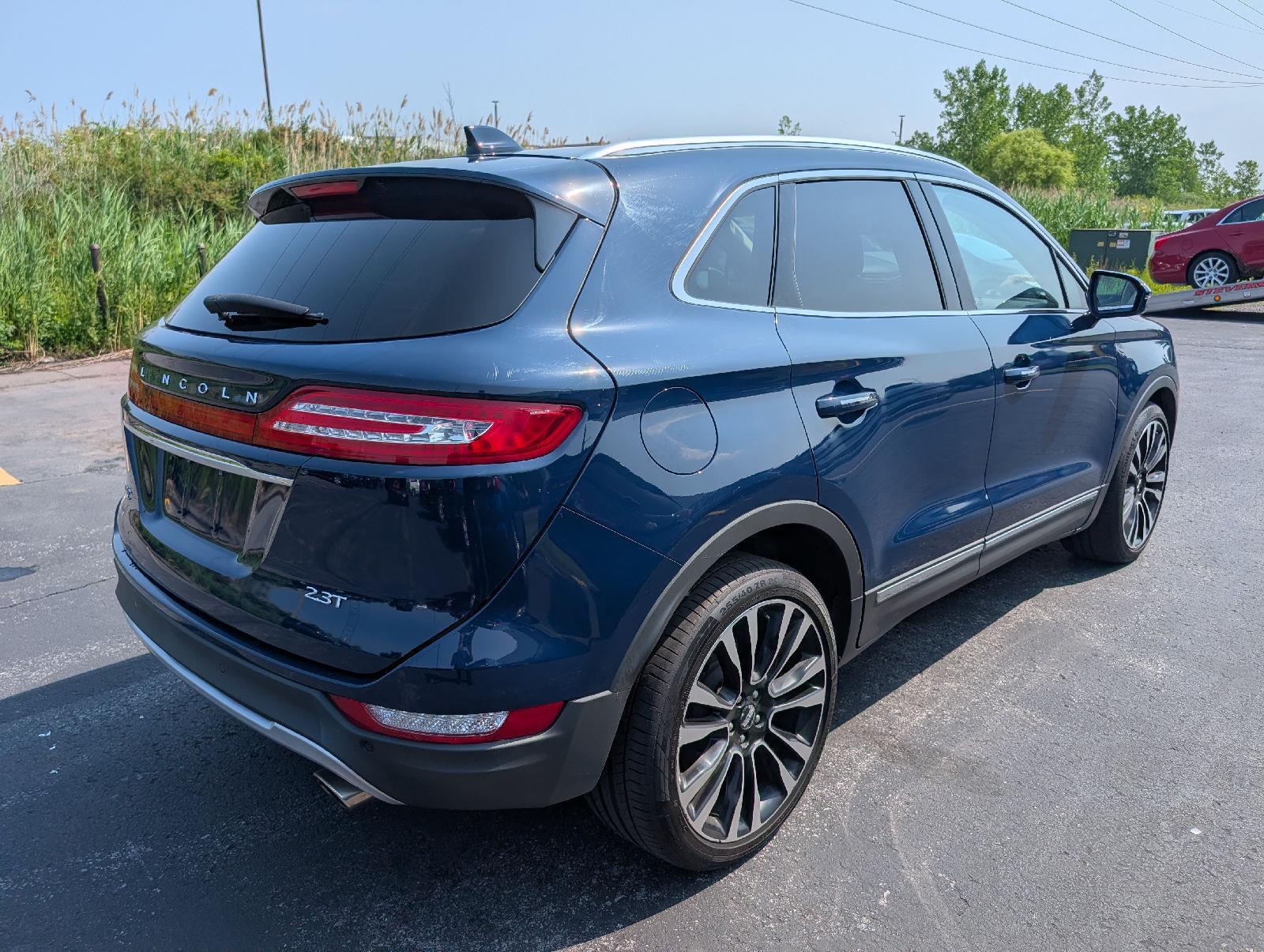 Used 2019 Rhapsody Blue Lincoln Reserve image 7