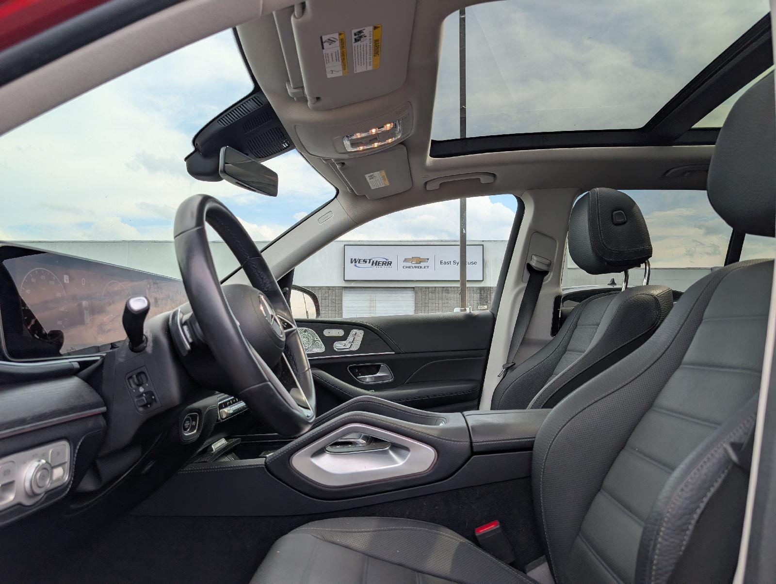 Used 2024 MANUFAKTUR Cardinal Red Metallic Mercedes-Benz GLE 350 image 11